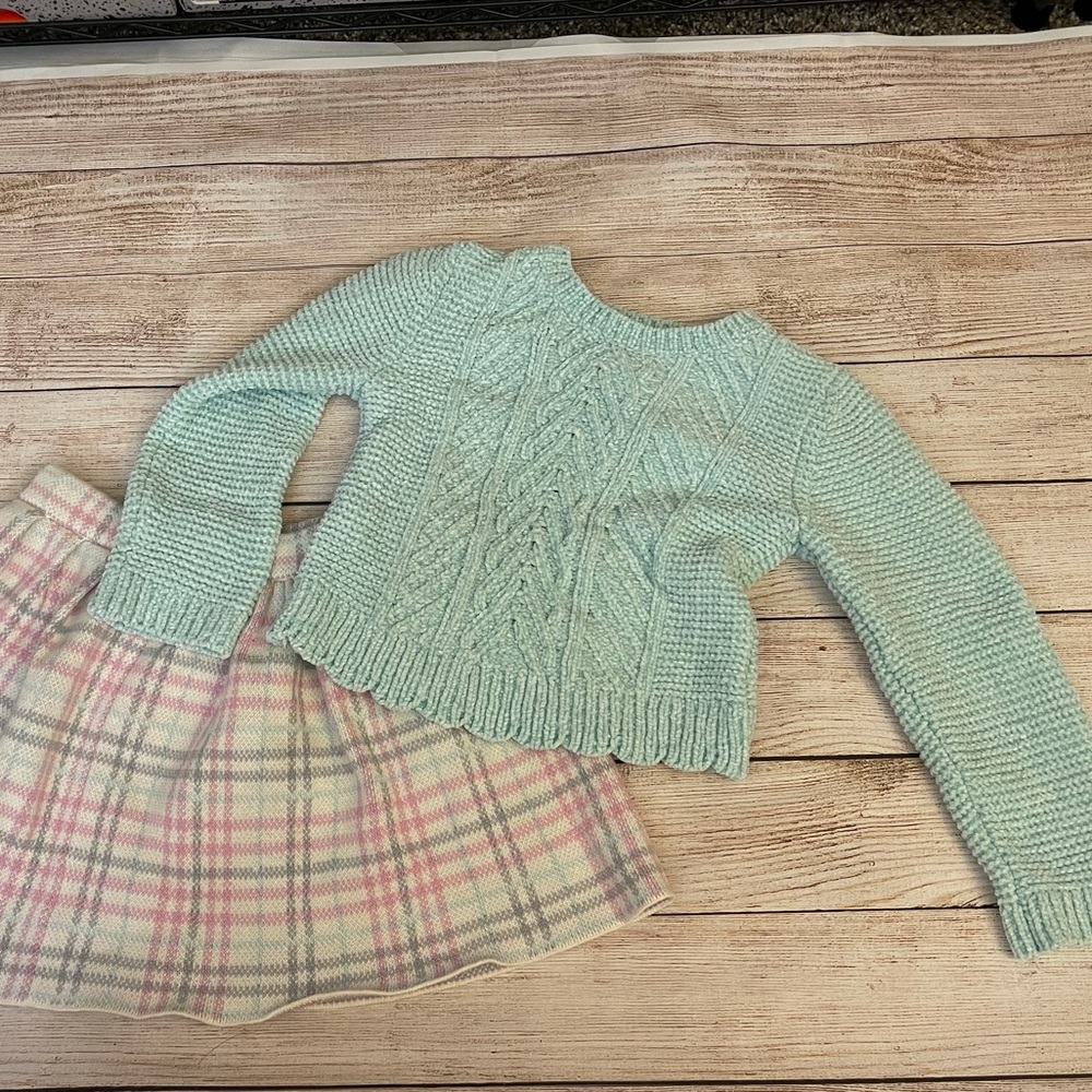 Girl Size S 5/6 Skirt Set